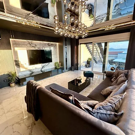 Ferienwohnung Luxury Penthouse Sukosan With Big Roof Whirlpool !!! Exterior foto