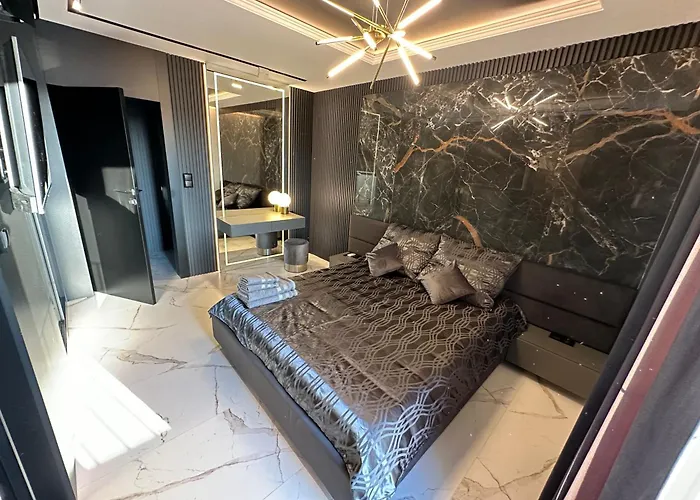 Luxury Penthouse Sukosan With Big Roof Whirlpool !!!